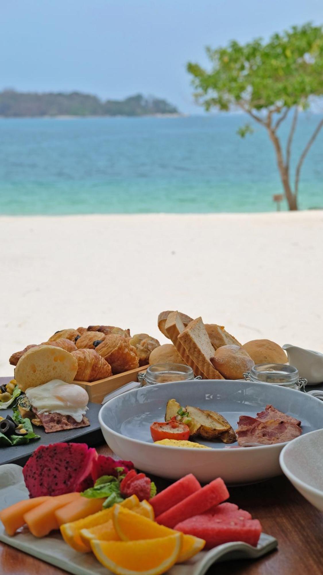 Sheraton Belitung Resort Tanjungbinga Luaran gambar